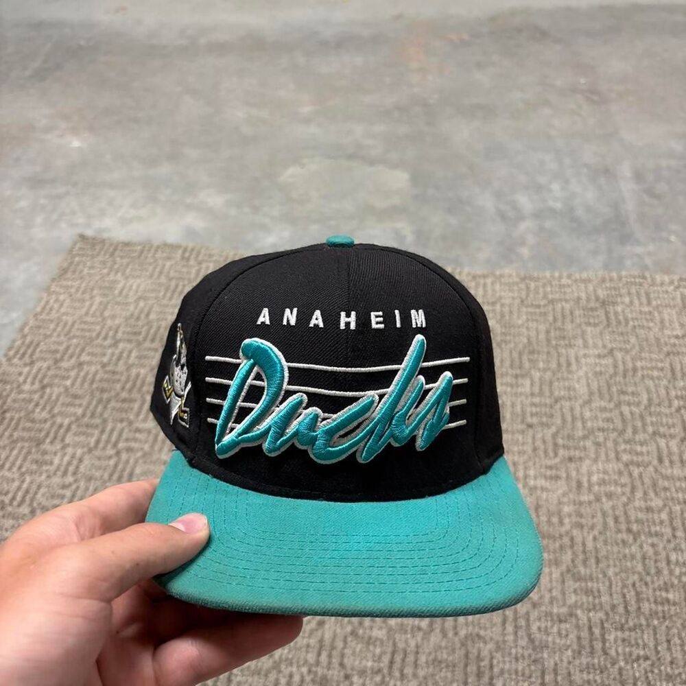 Nhl Men's multi Hat